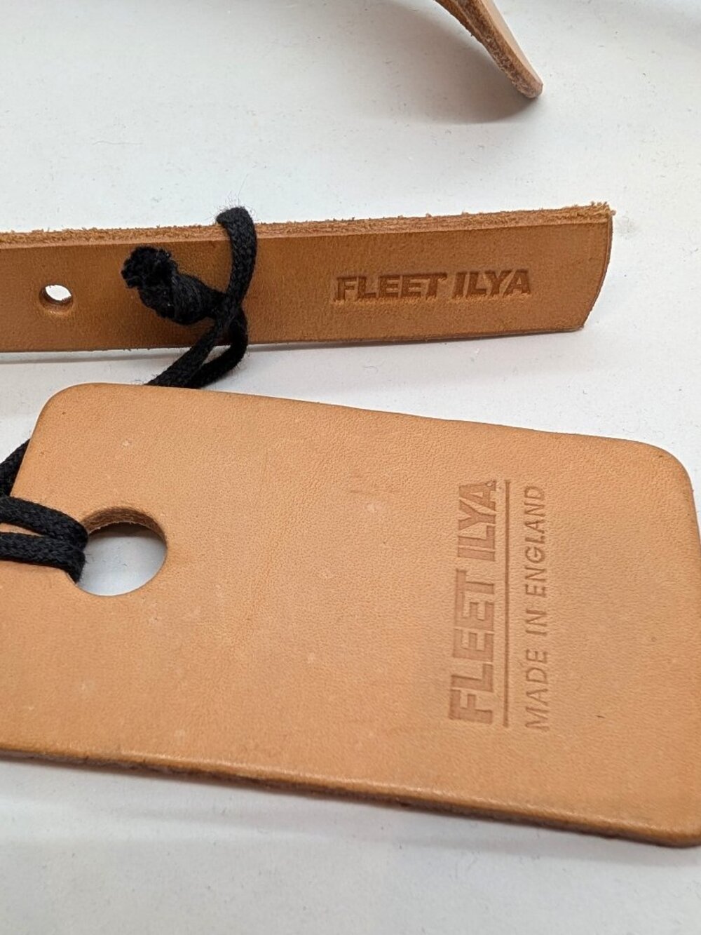 Fleet Ilya Classic Leather Collar Studs Grommets D-Ring Natural Tan New NWT - Picture 7 of 7